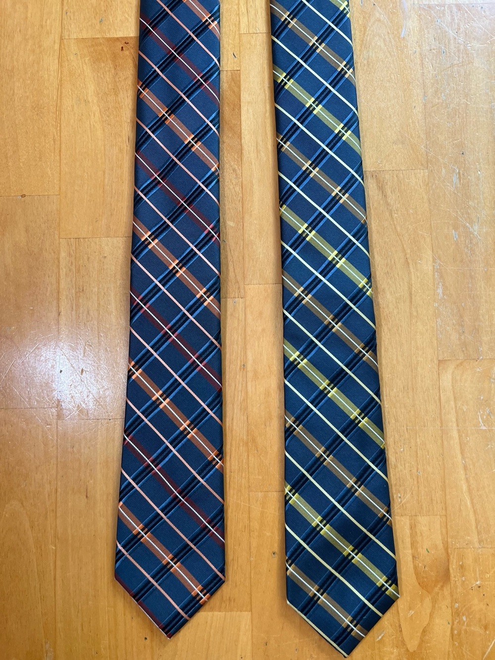 APT 9 Skinny Tie Lot of 2 Gray Plaid Men’s Neck Ties Orange Yellow